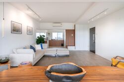 Lakeview Estate (D20), Apartment #533174481